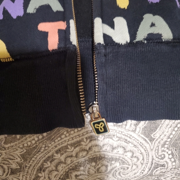 hoodie - Picture 3 of 8